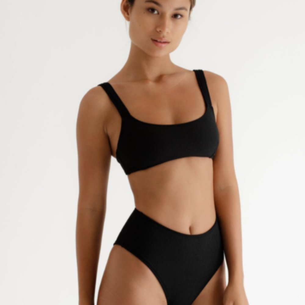 Wanderlust Lara Top Texture - Black